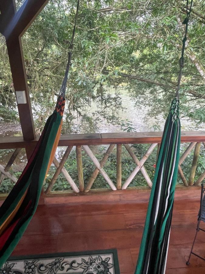 Caoni Riverside Lodge 基多港 外观 照片